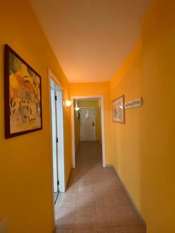 Apartamento Cerca Del Paseo Y Port Aventura Salou 0*,